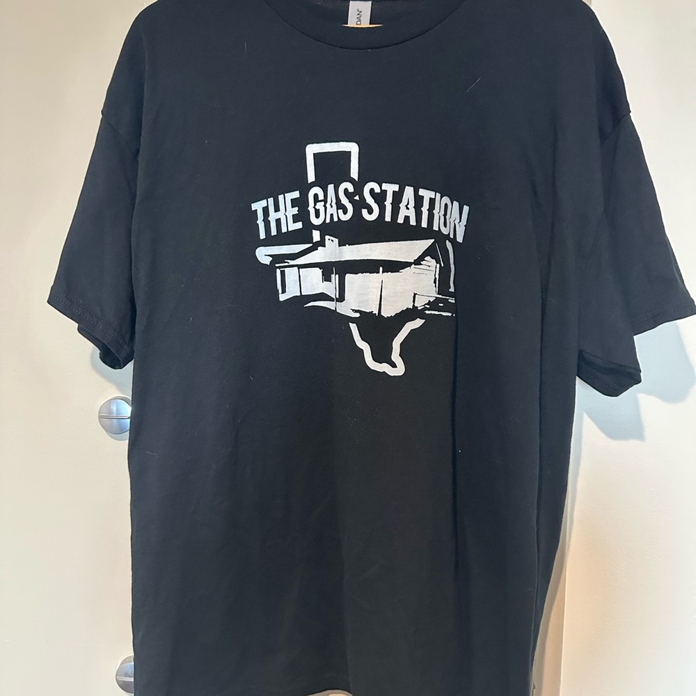 Gildan Black Texas Graphic Tee